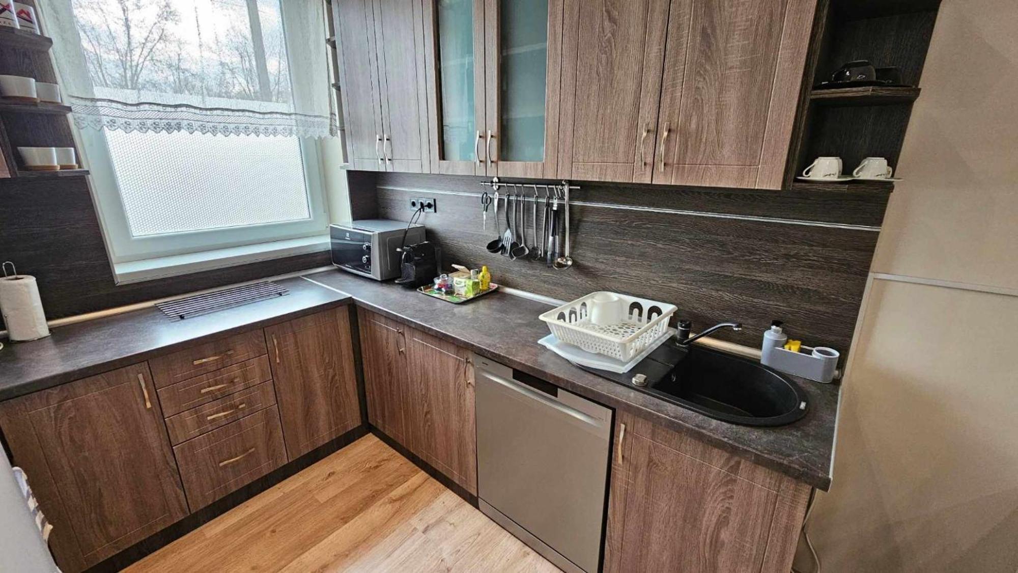 Aqua Apartman Tiszaujvaros Ngoại thất bức ảnh